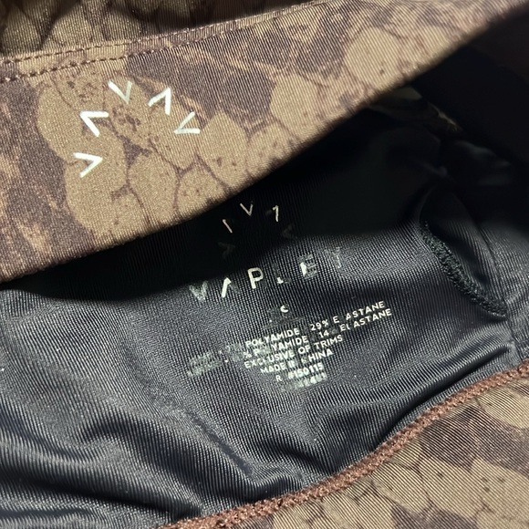 Varley Snake Skin Print Set - Picture 4 of 7